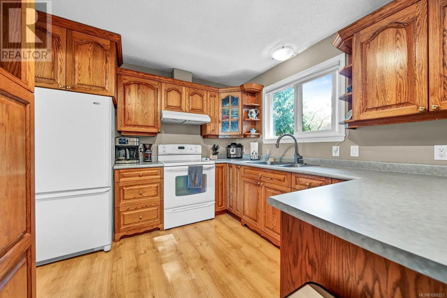 1208 Cloke Rd