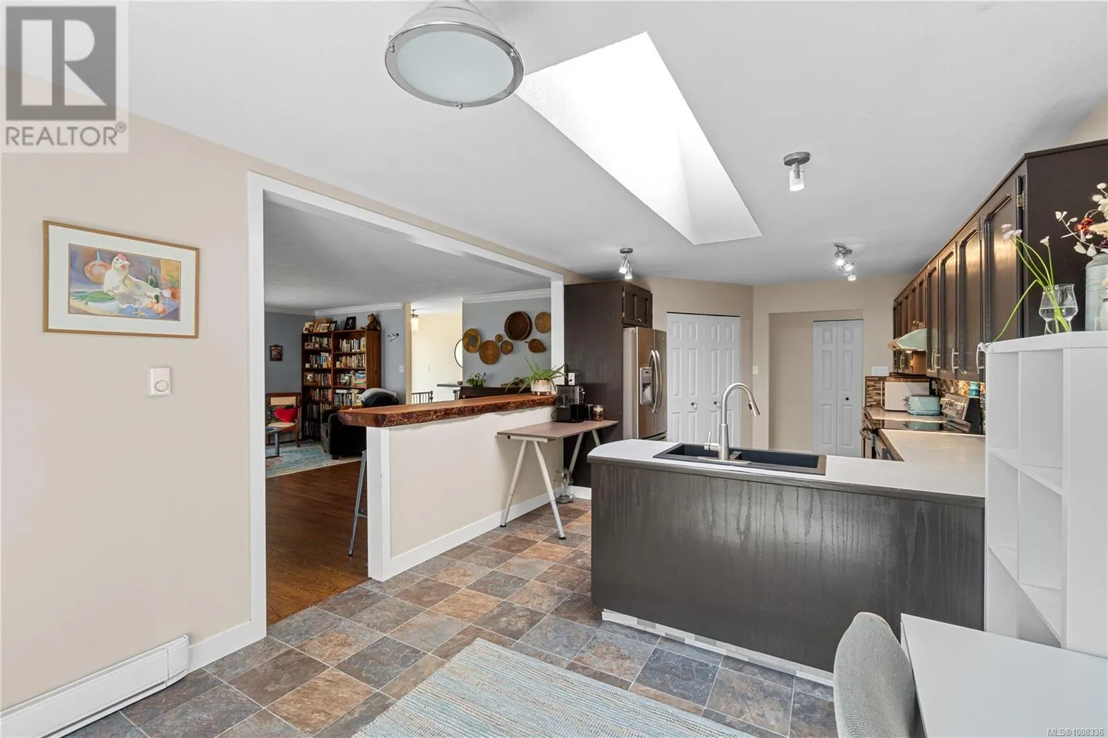 667 Tamarack Dr