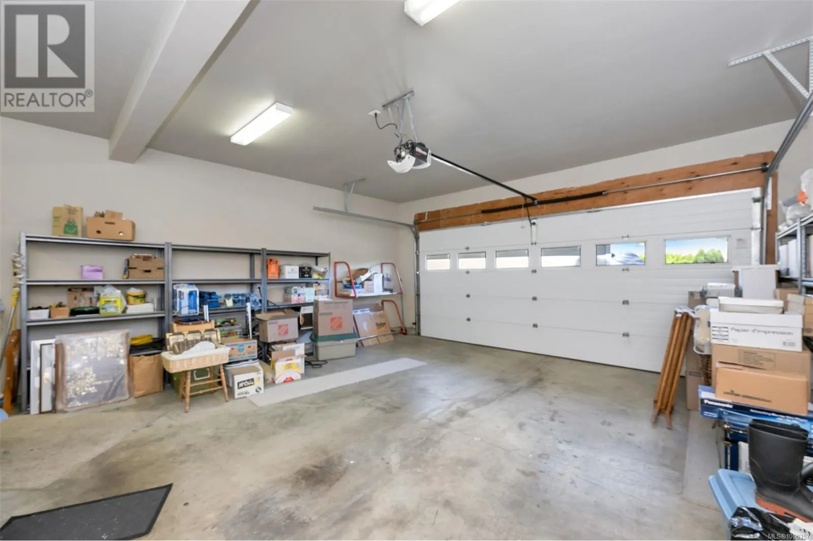 6088 York Rd
