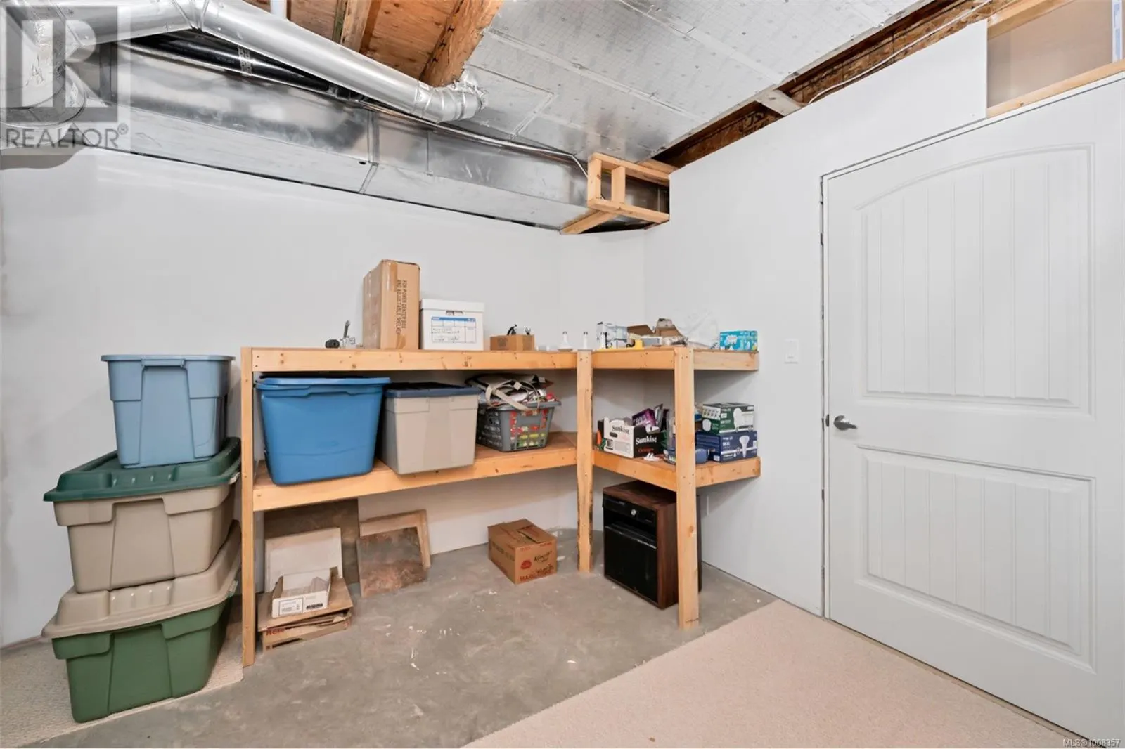 6088 York Rd