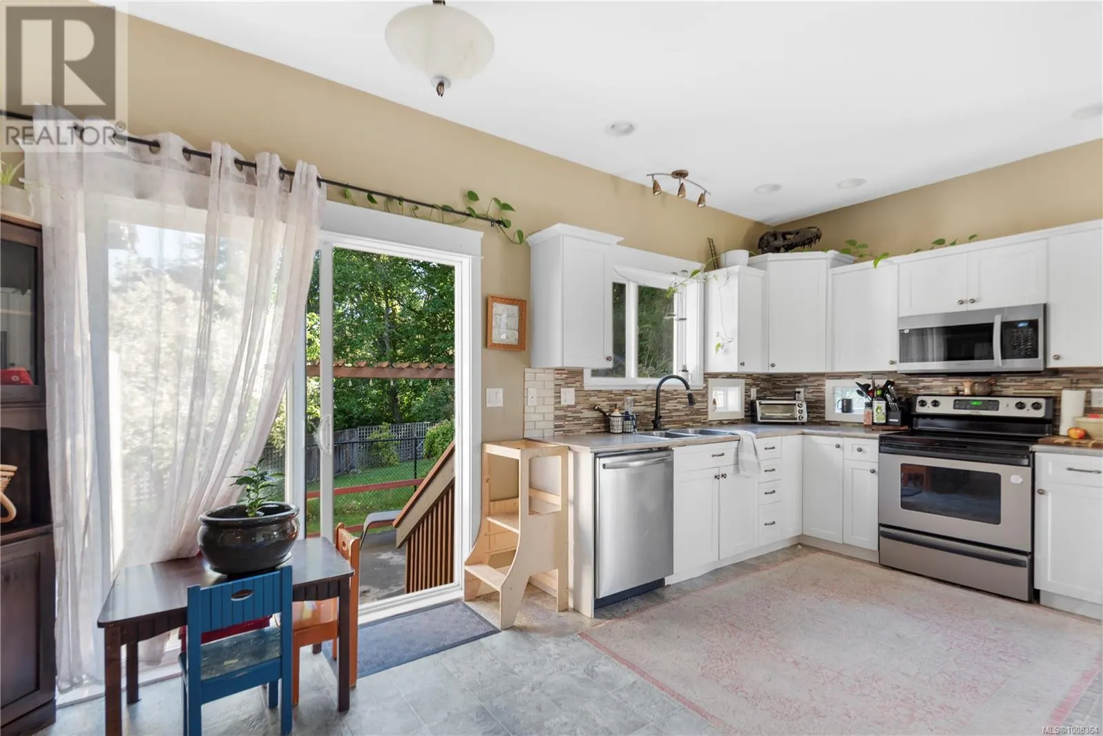 13 3085 Sherman Rd