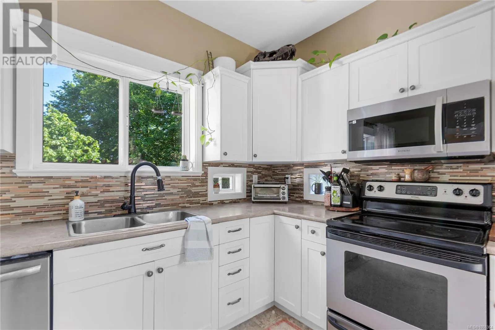 13 3085 Sherman Rd