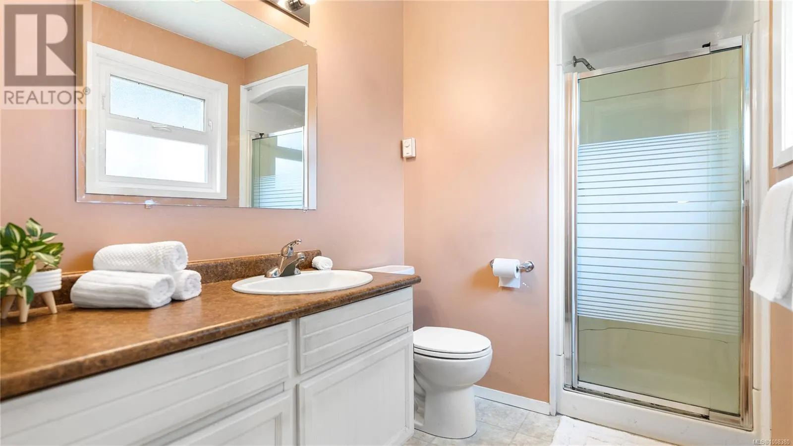 2059 Saltair Pl