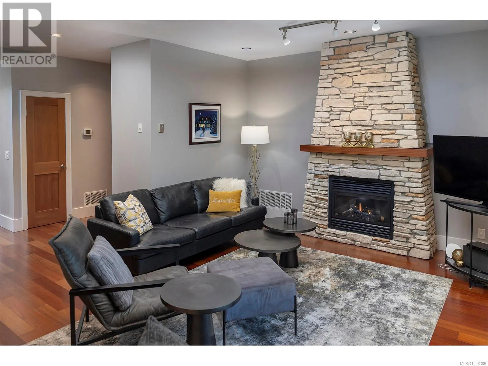 1267 Oceanwood Lane