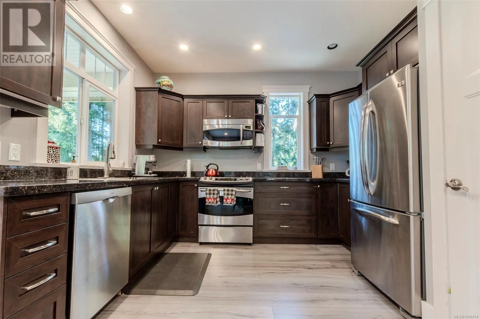6888 Southview Terr
