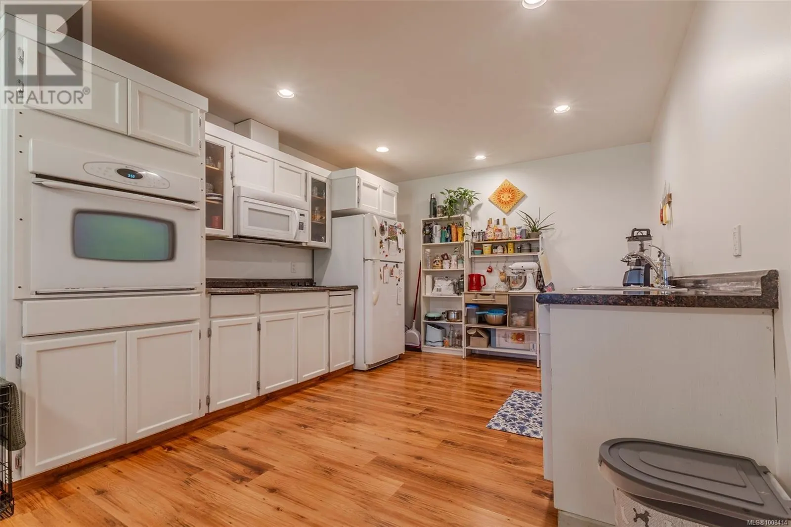 6888 Southview Terr