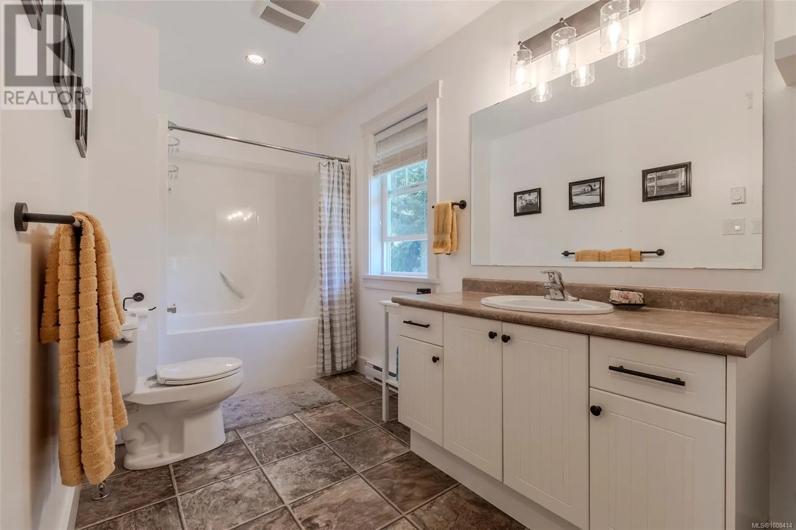 6888 Southview Terr
