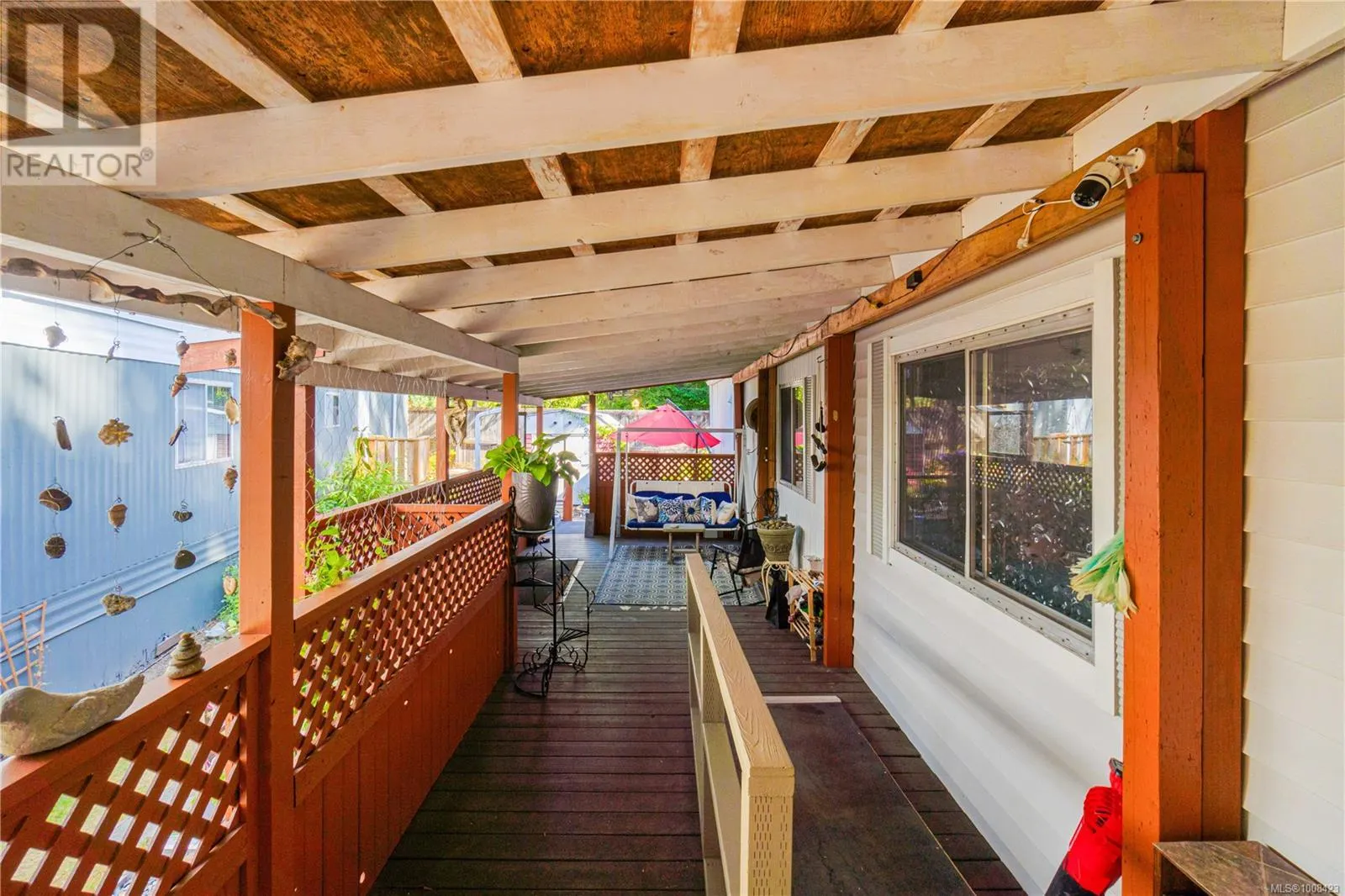 31 1247 Arbutus Rd