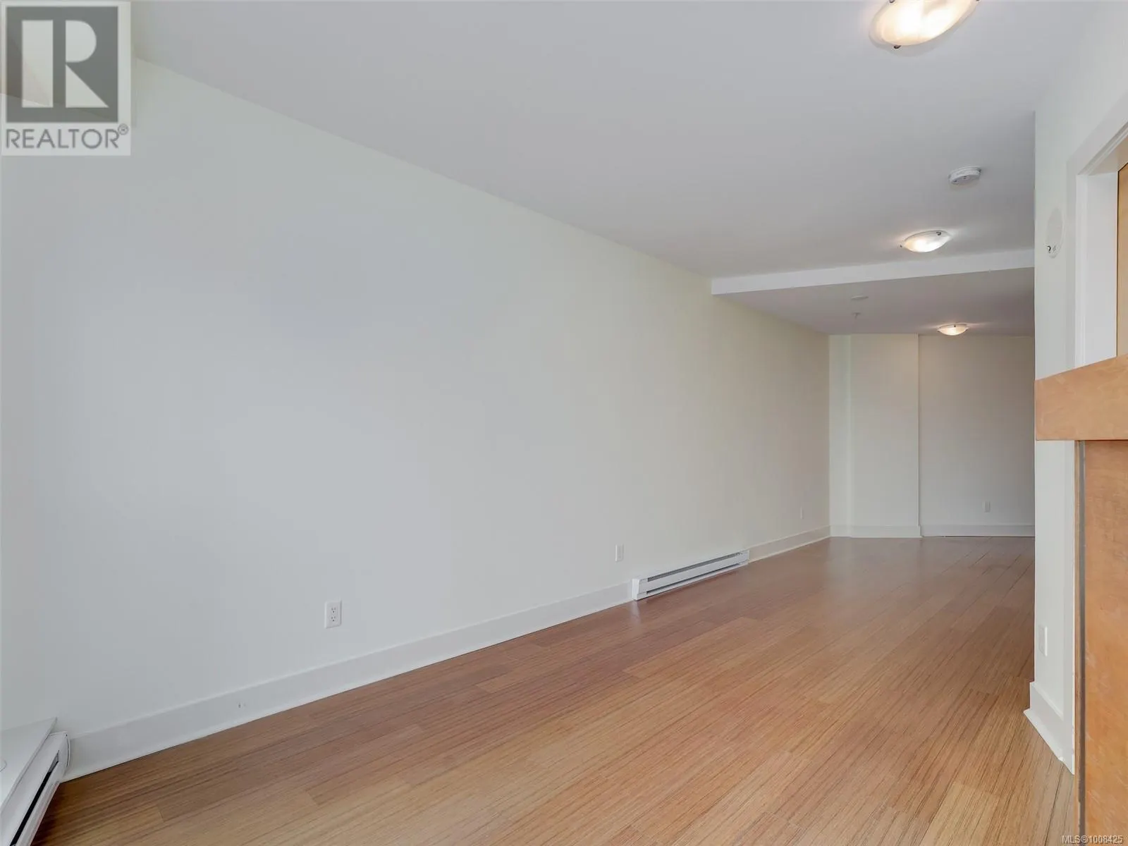 529 2745 Veterans Memorial Pkwy