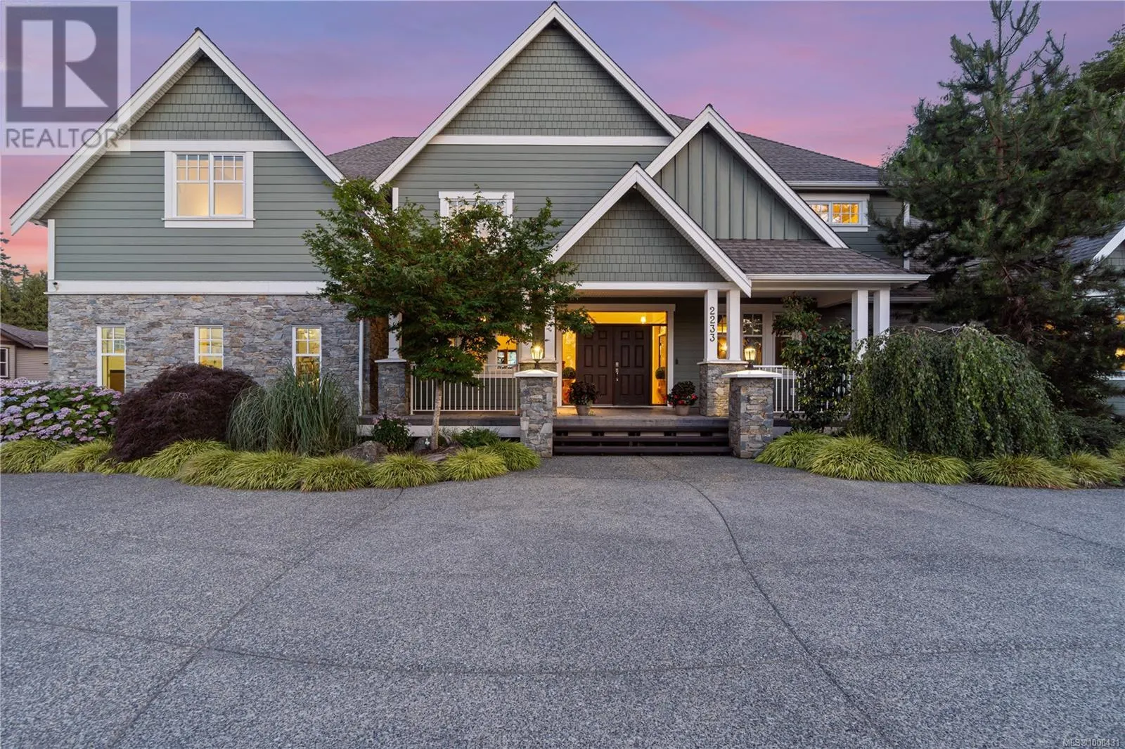 2233 Ashlee Rd