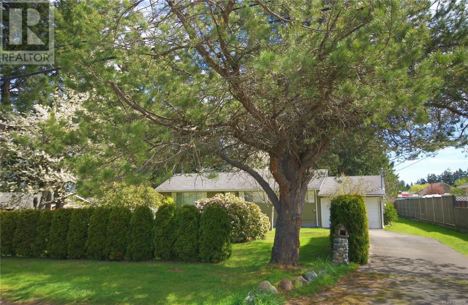 603 Johnstone Rd