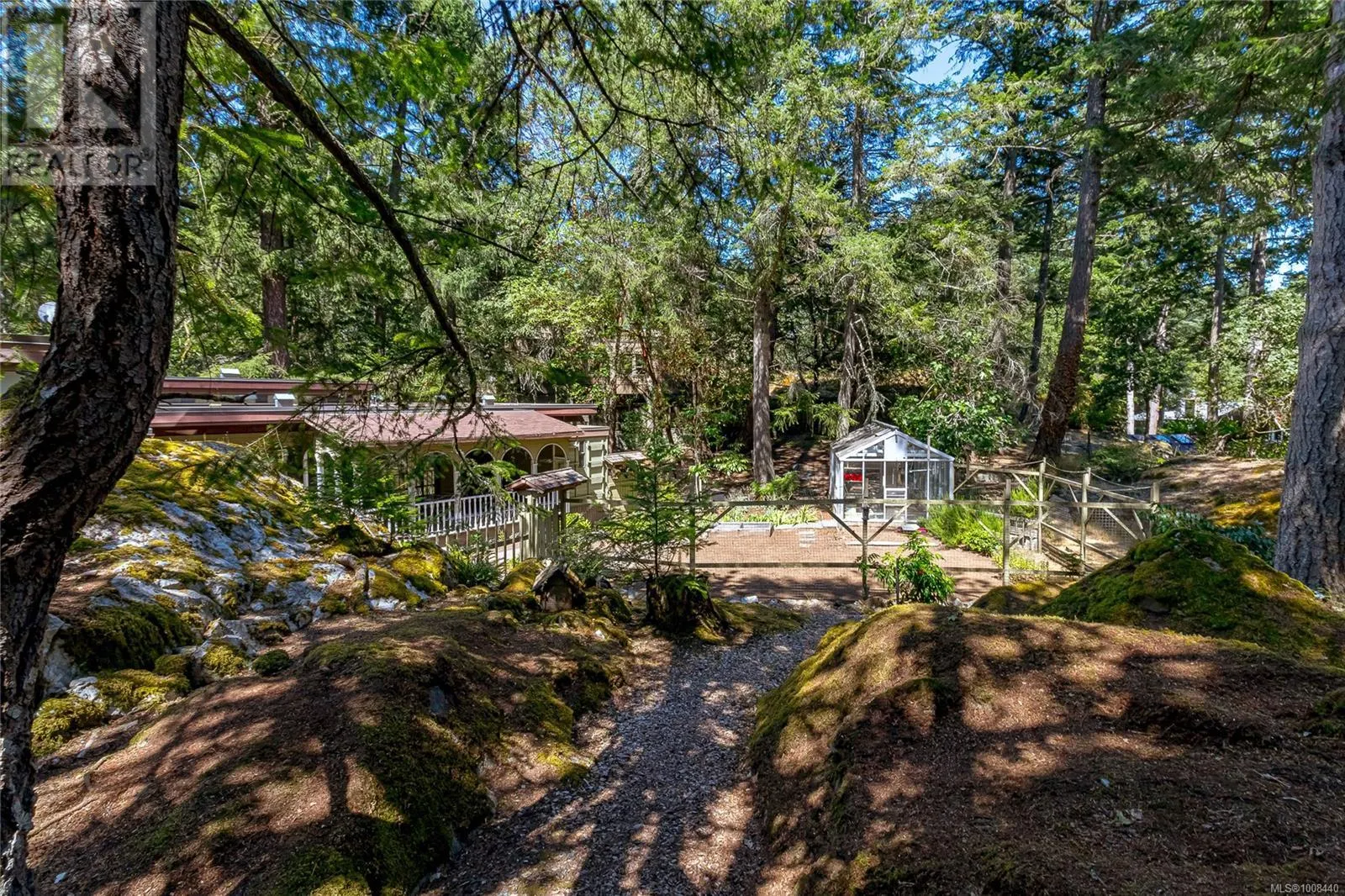 4487 Shadywood Pl