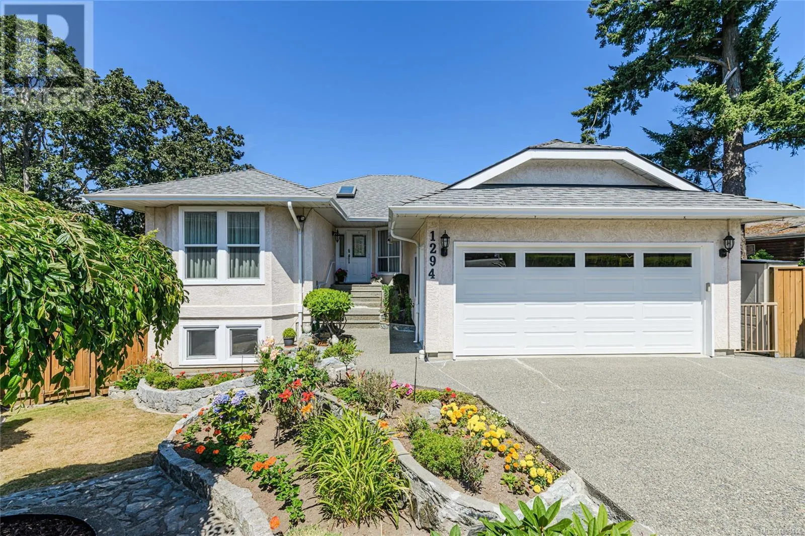 1294 Carmichael Crt