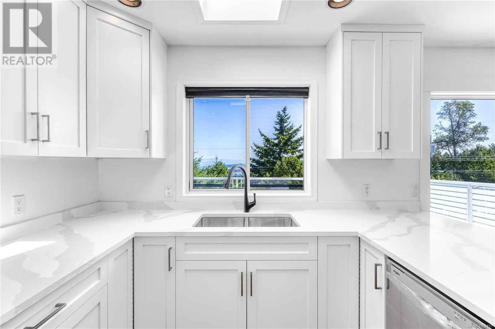 369 Trinity Dr