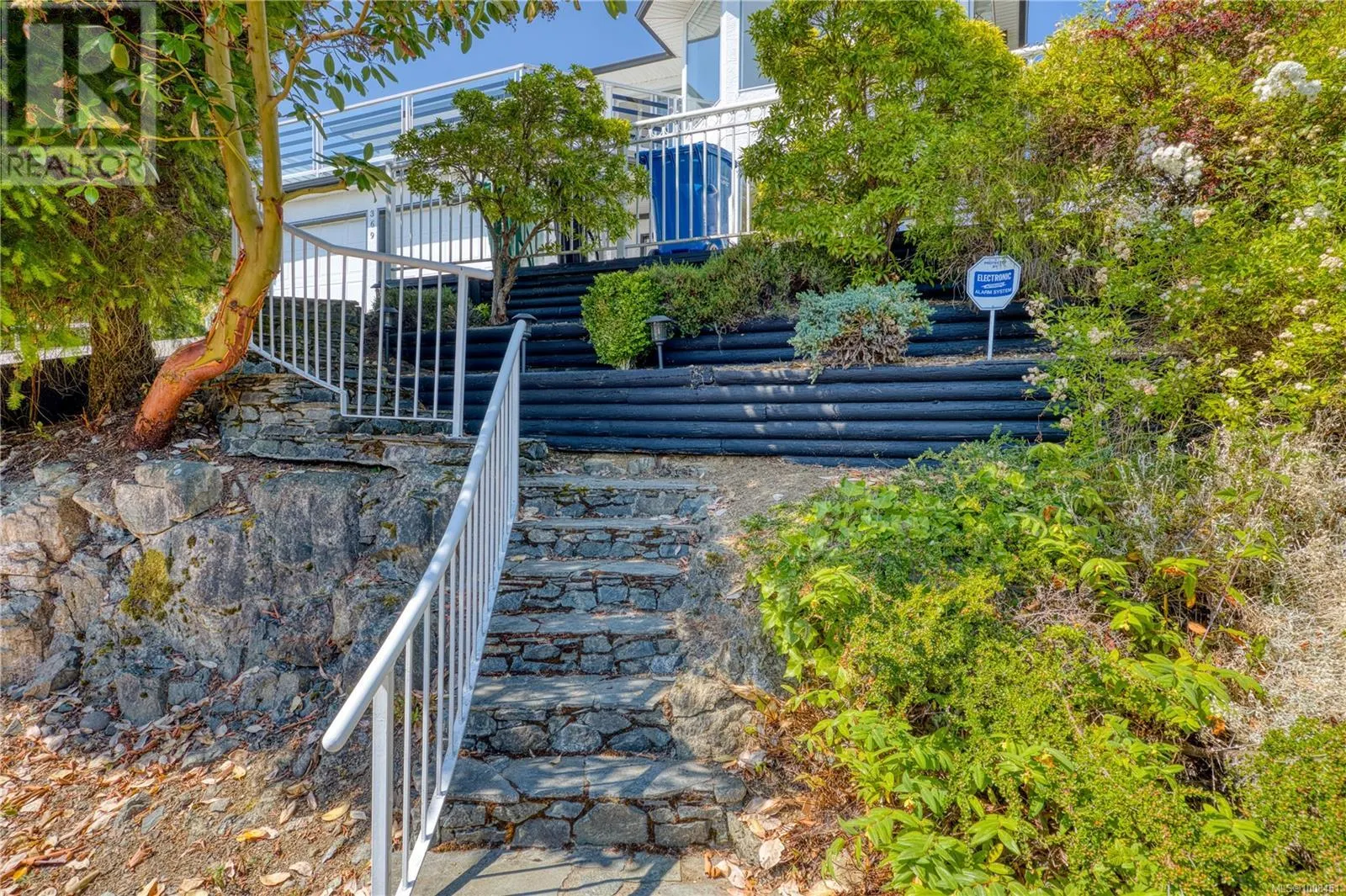 369 Trinity Dr