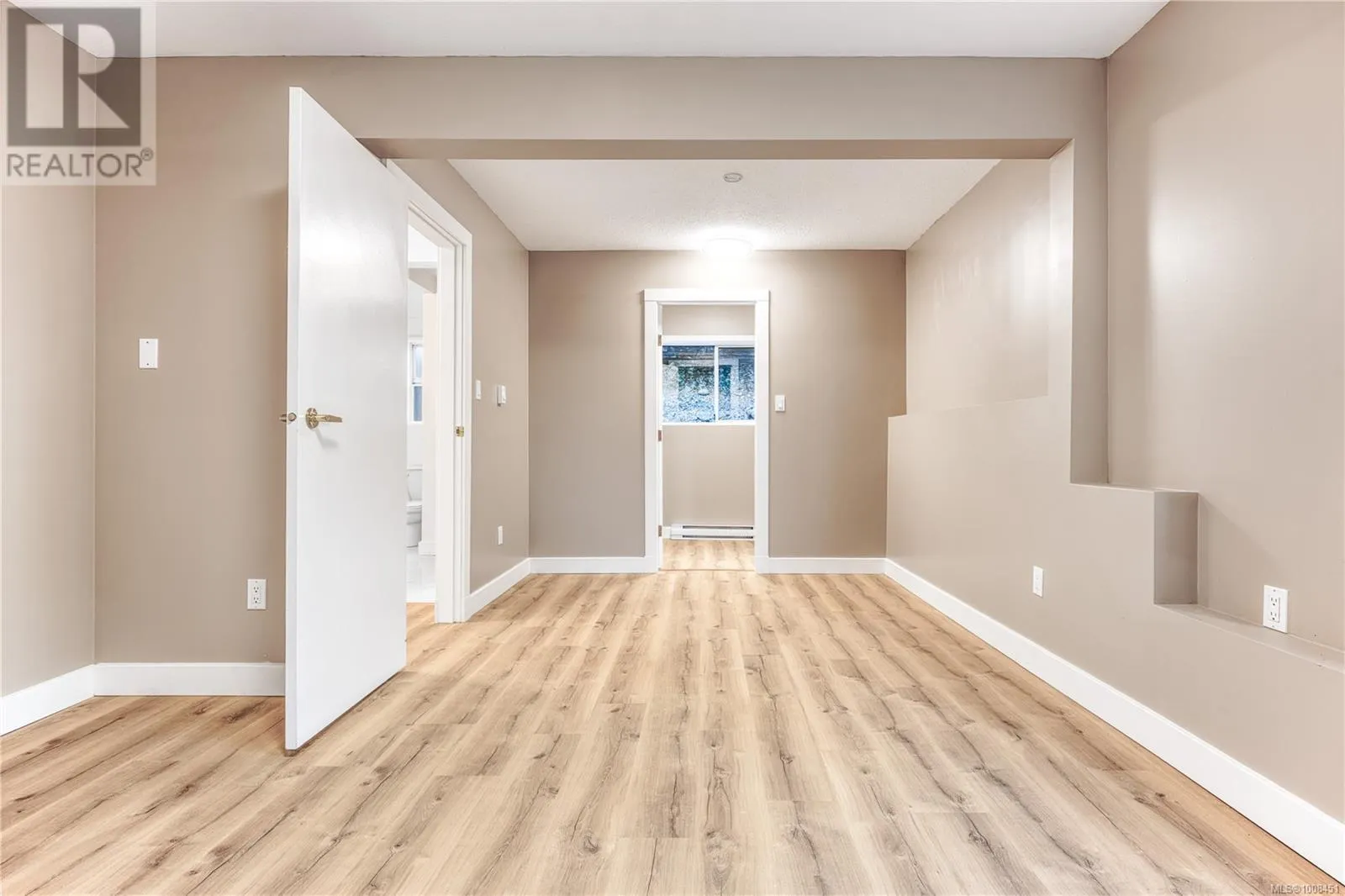 369 Trinity Dr
