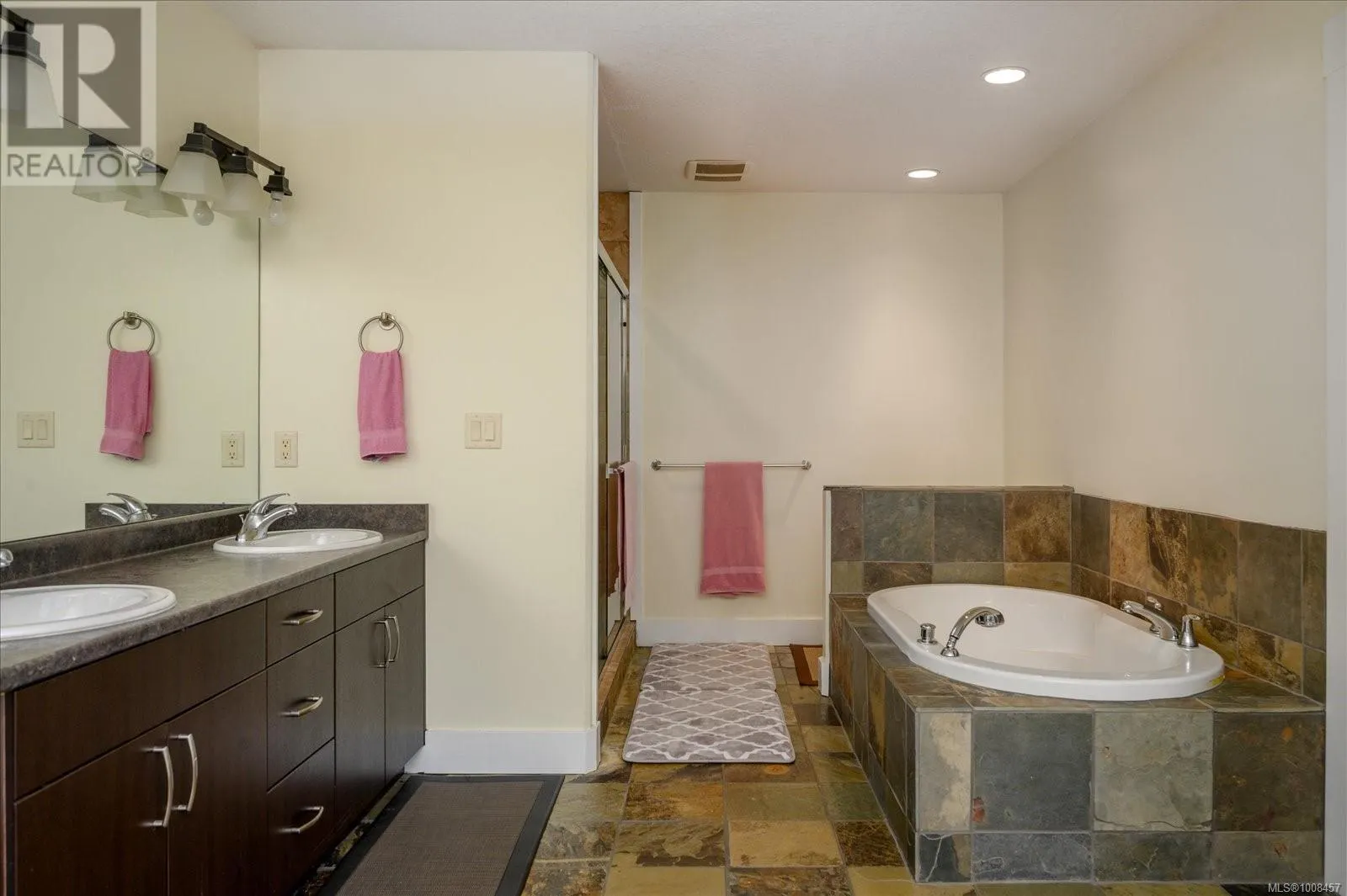 213 Shiloh Dr