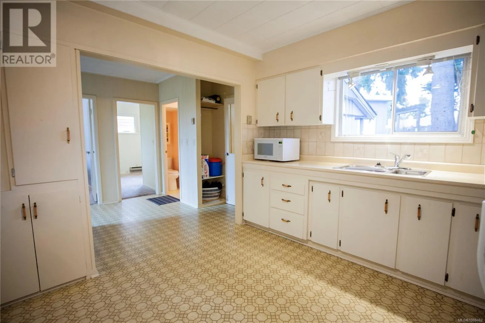 4567 West Saanich Rd