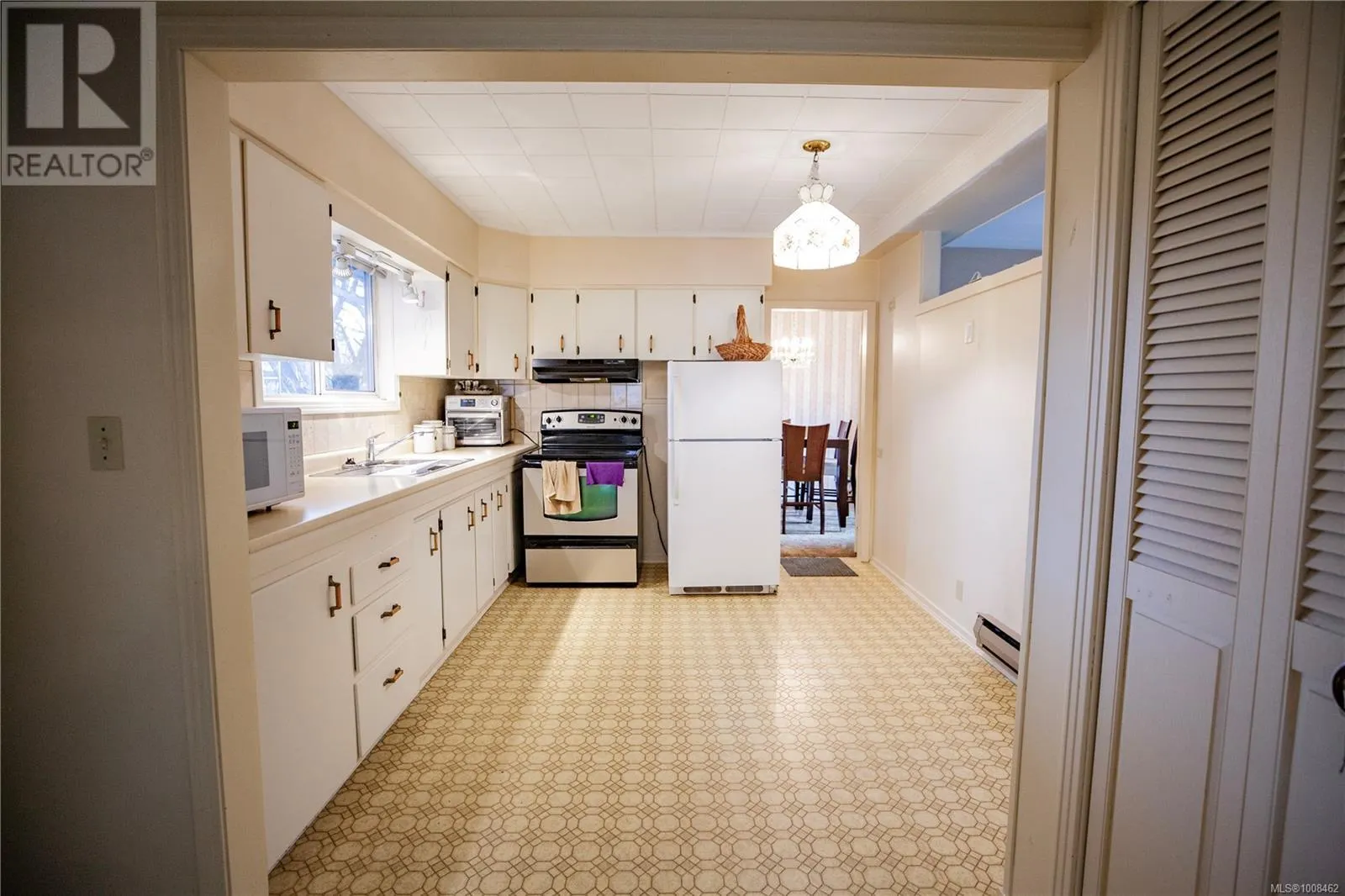 4567 West Saanich Rd