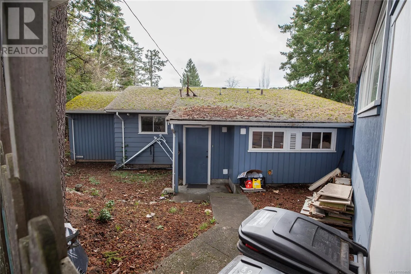 4567 West Saanich Rd