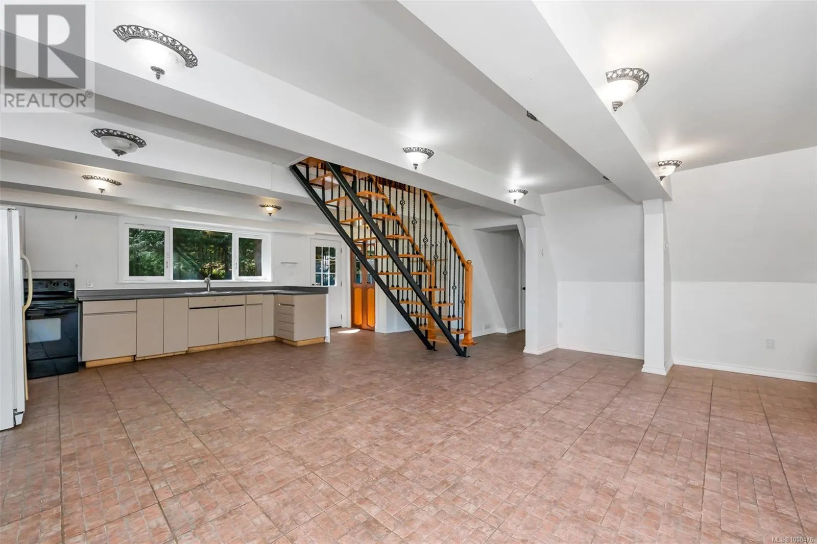1904 Silver Mine Rd