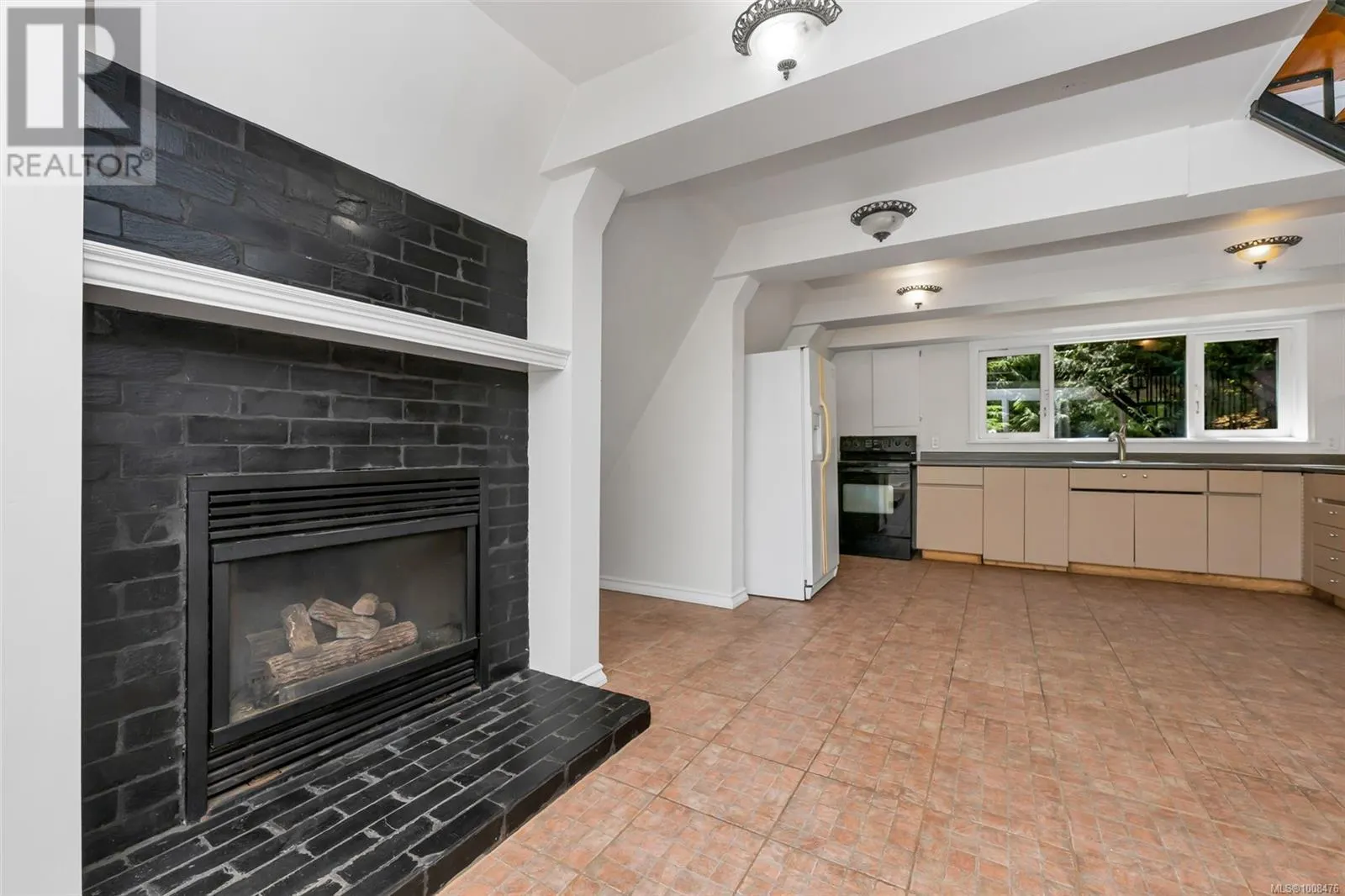 1904 Silver Mine Rd