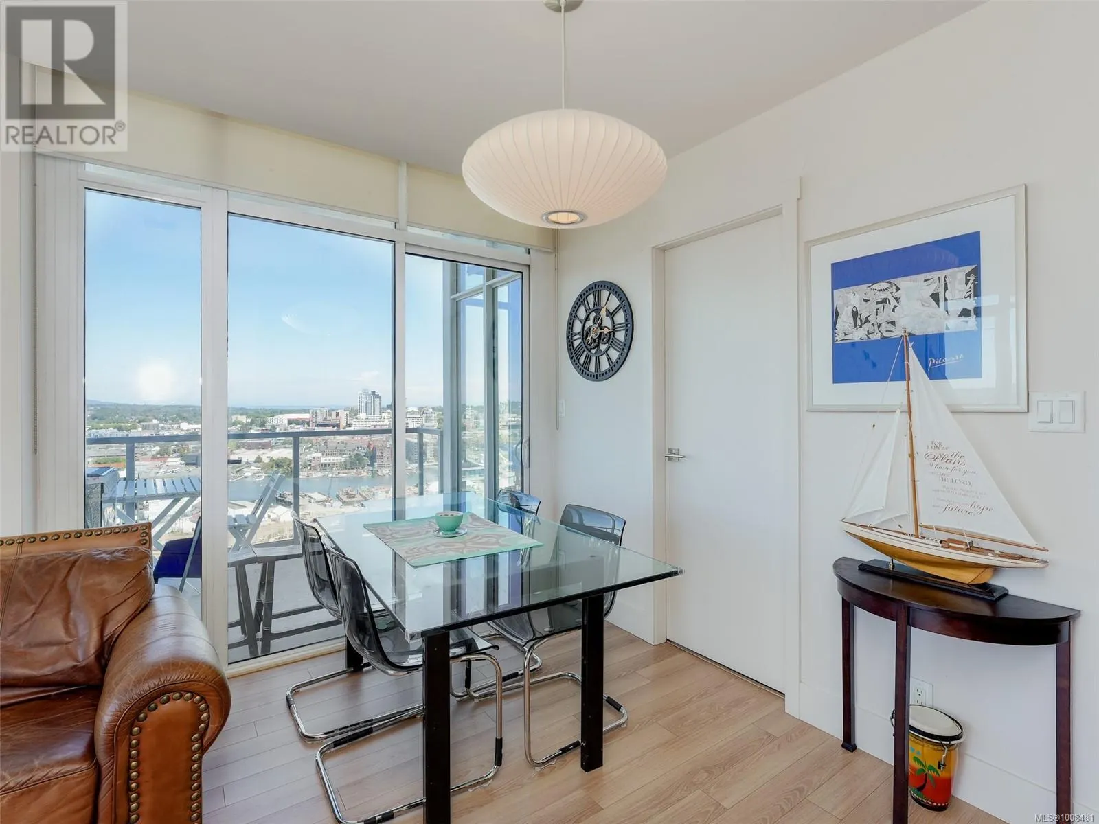 1705 83 Saghalie Rd