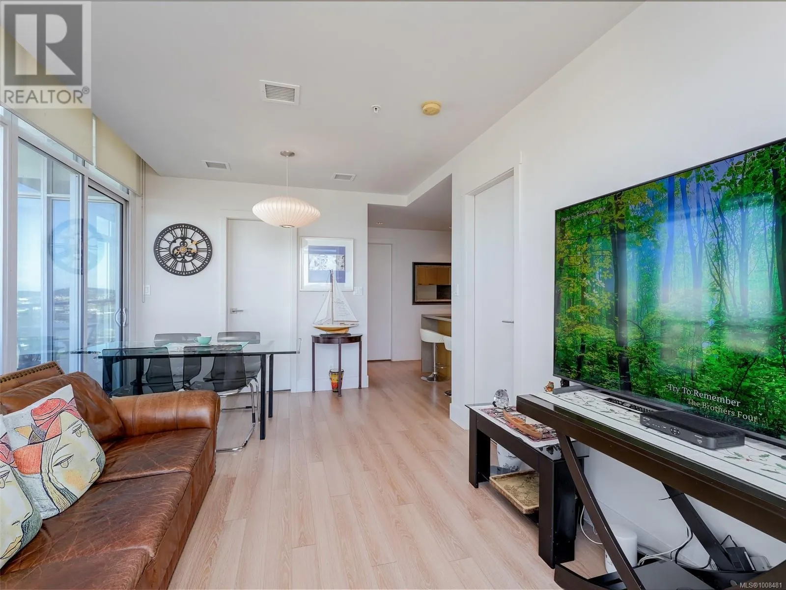 1705 83 Saghalie Rd