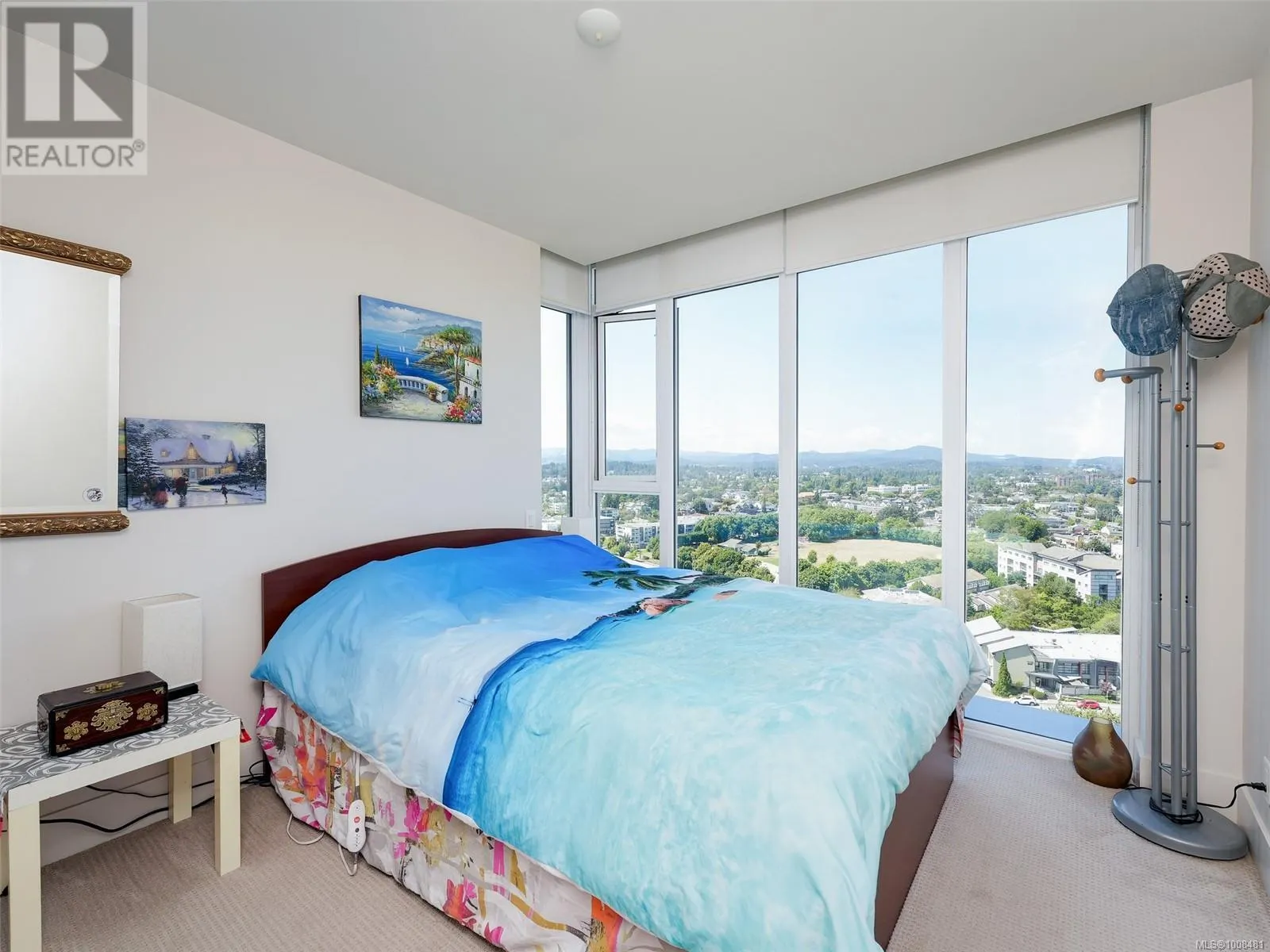 1705 83 Saghalie Rd