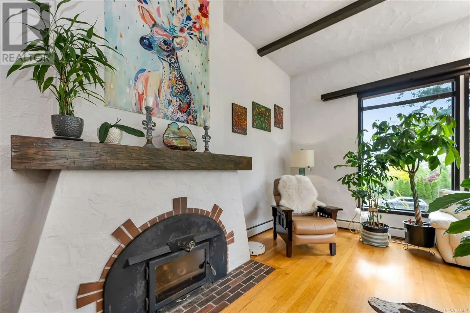1935 San Juan Ave