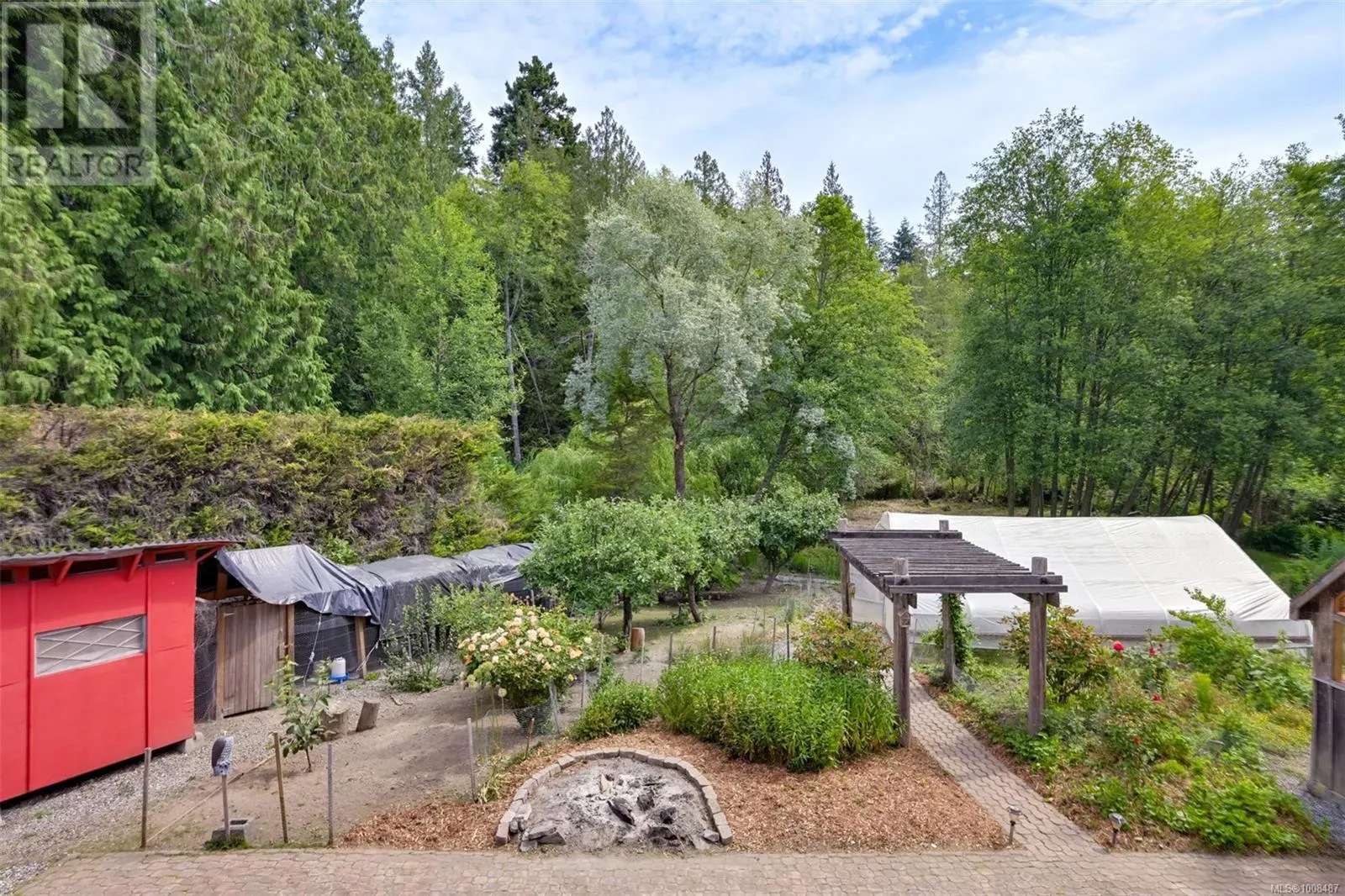3529 Dougan Dr