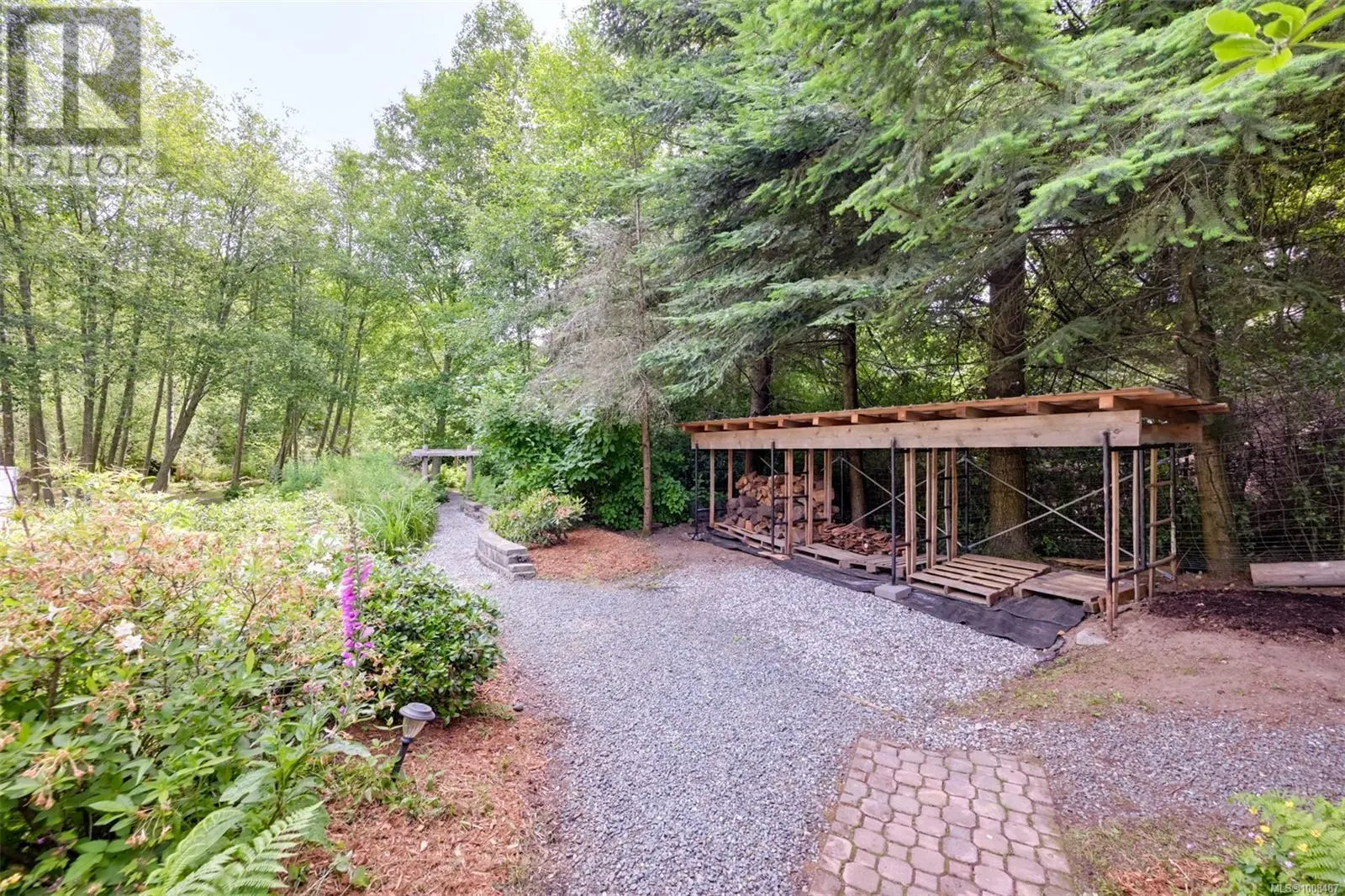 3529 Dougan Dr