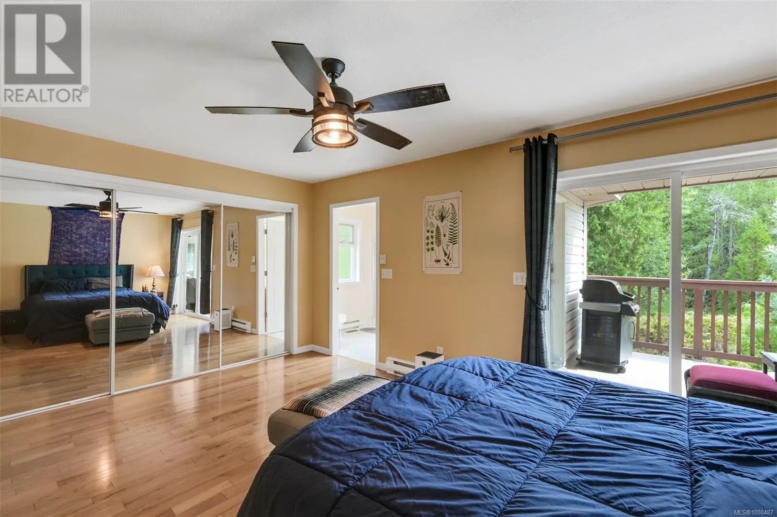 3529 Dougan Dr