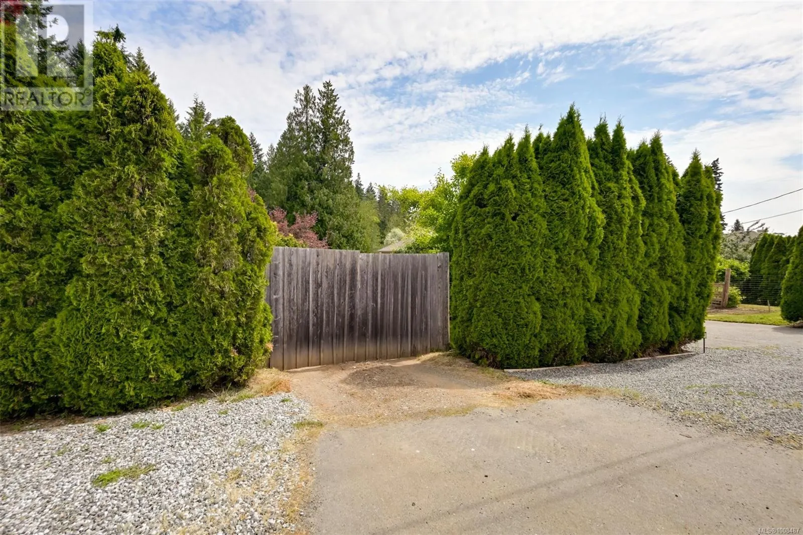 3529 Dougan Dr