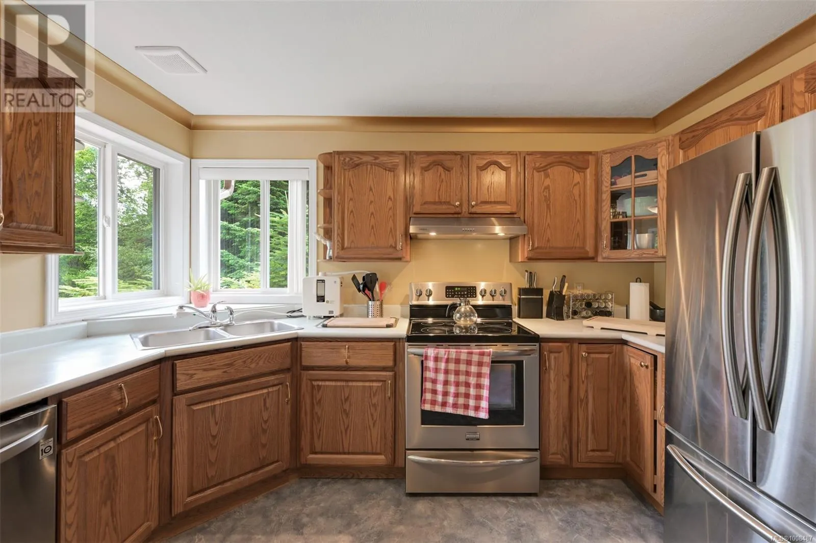 3529 Dougan Dr