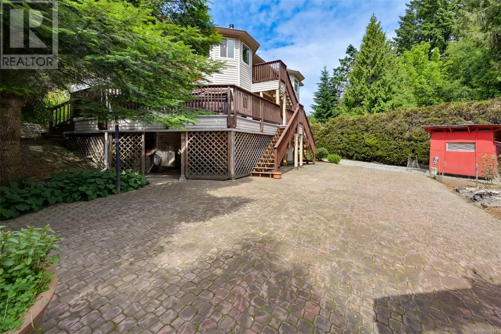 3529 Dougan Dr