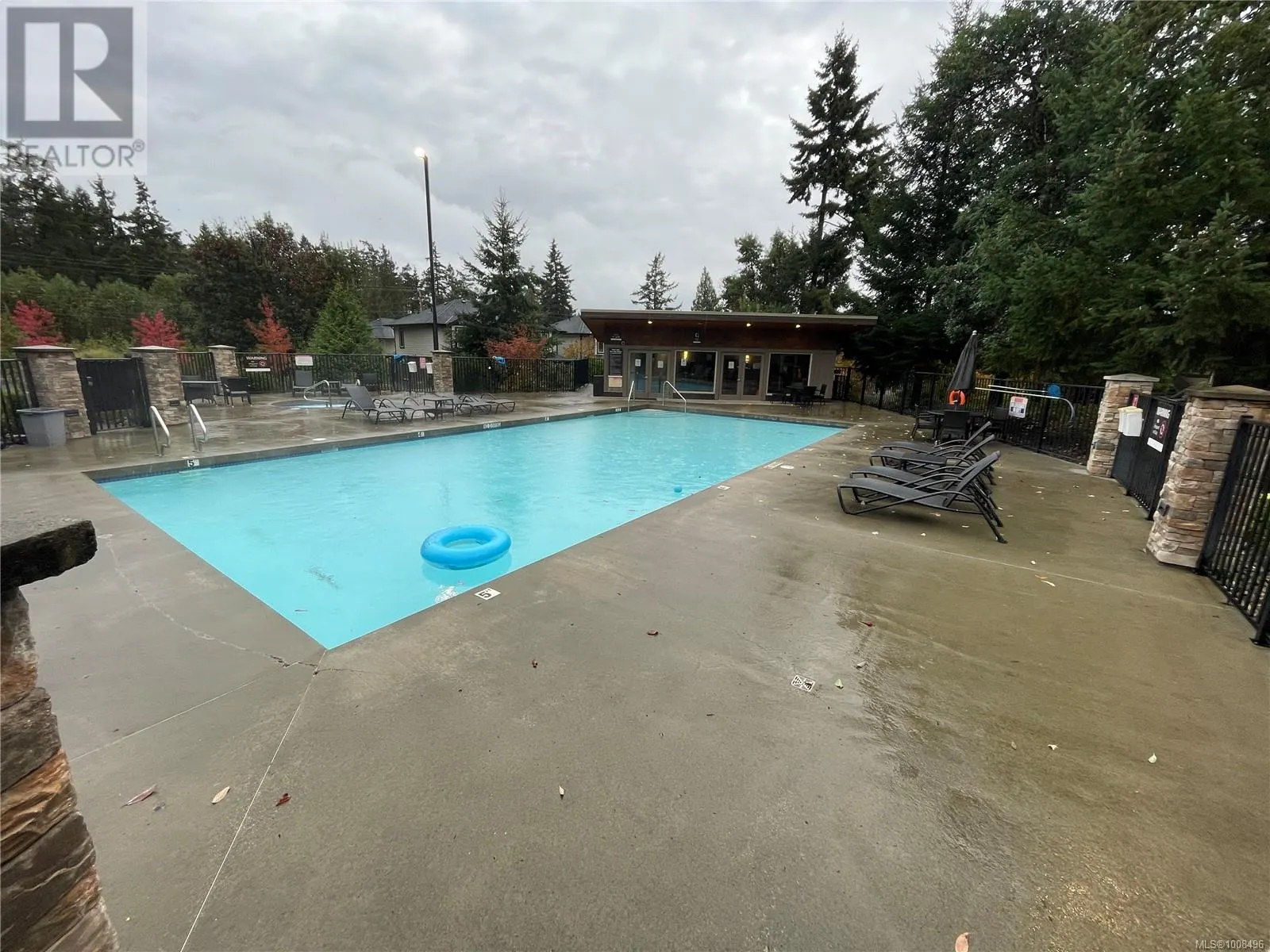 234 1175 Resort Dr