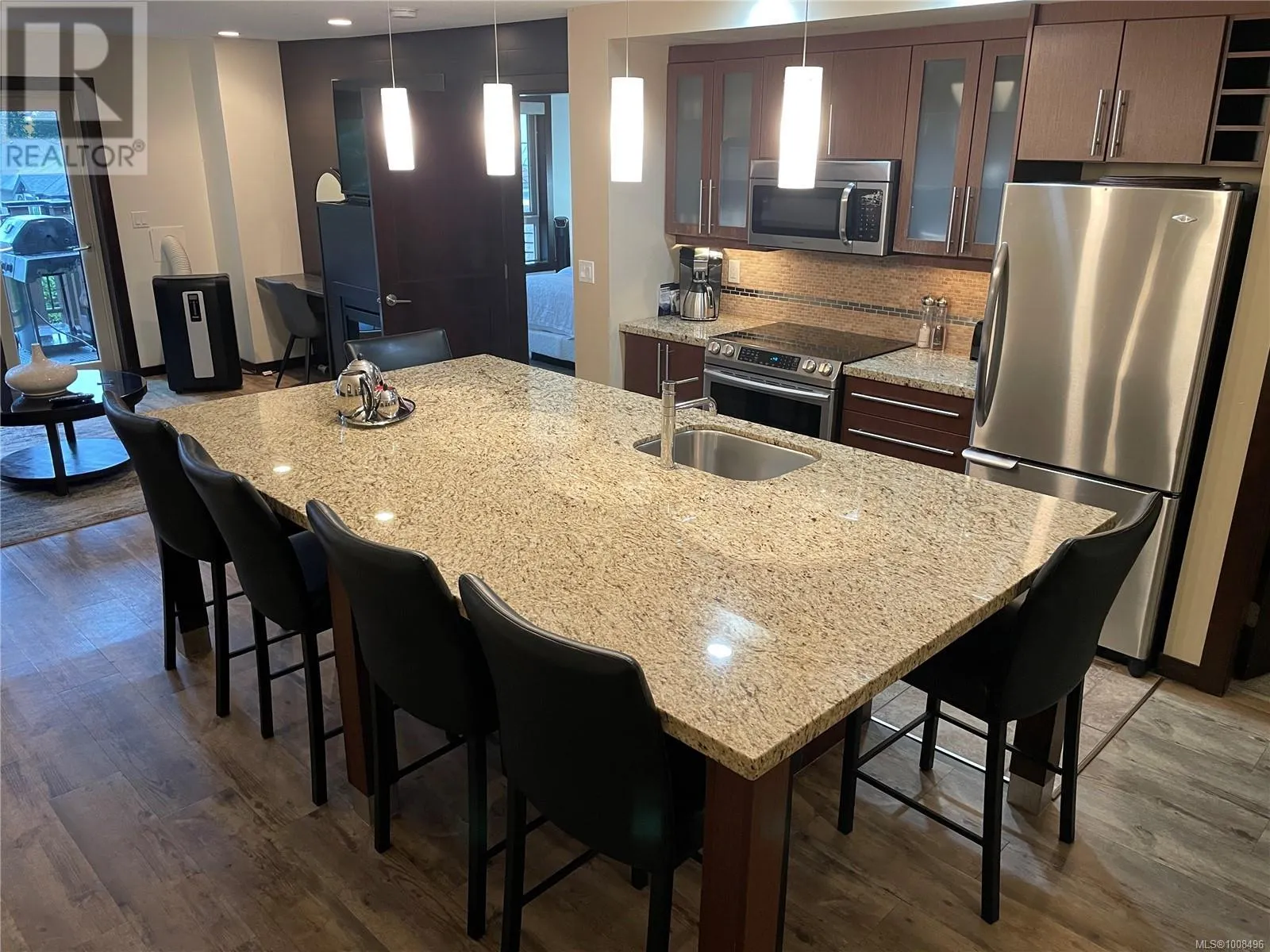 234 1175 Resort Dr