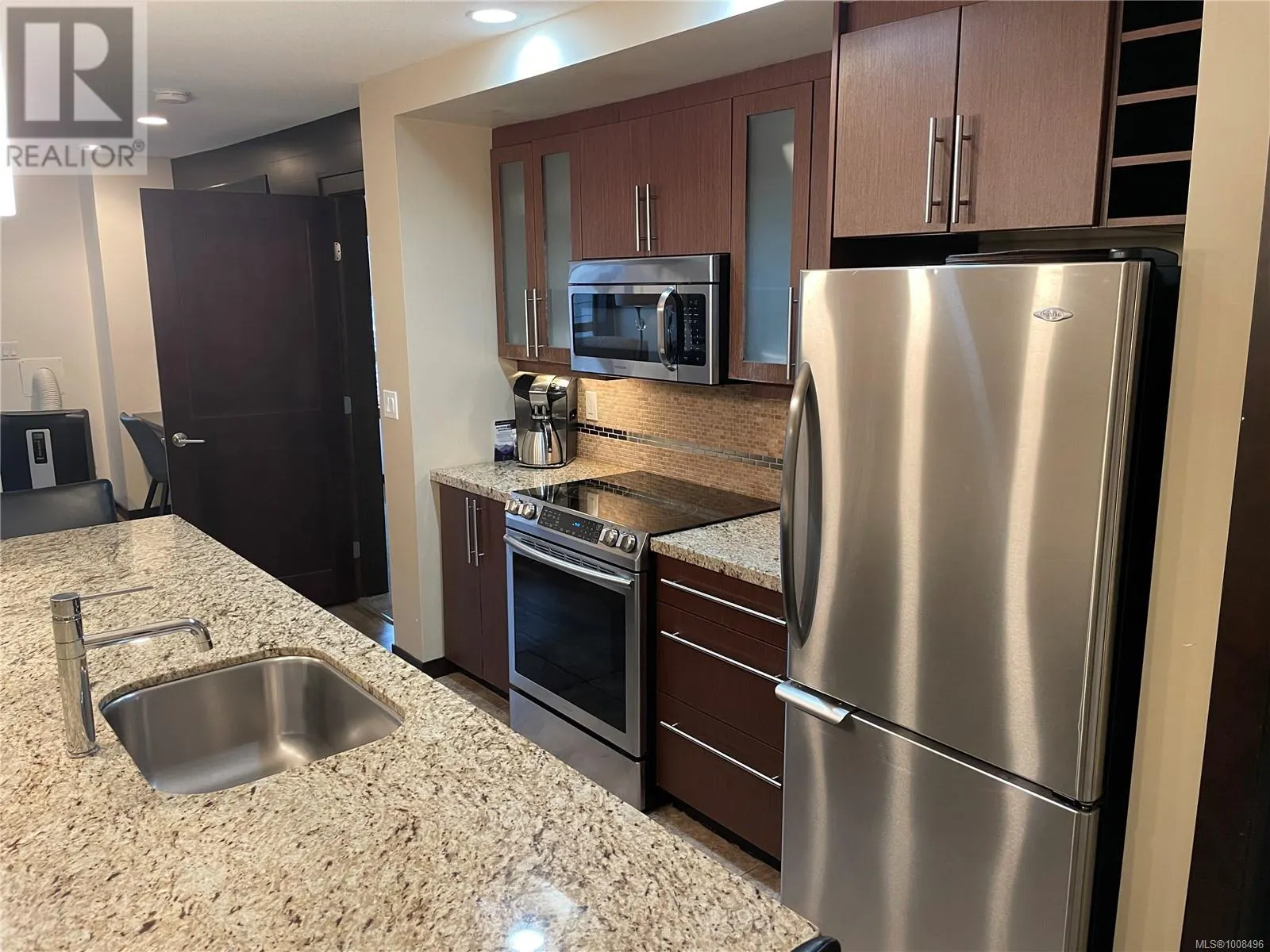 234 1175 Resort Dr