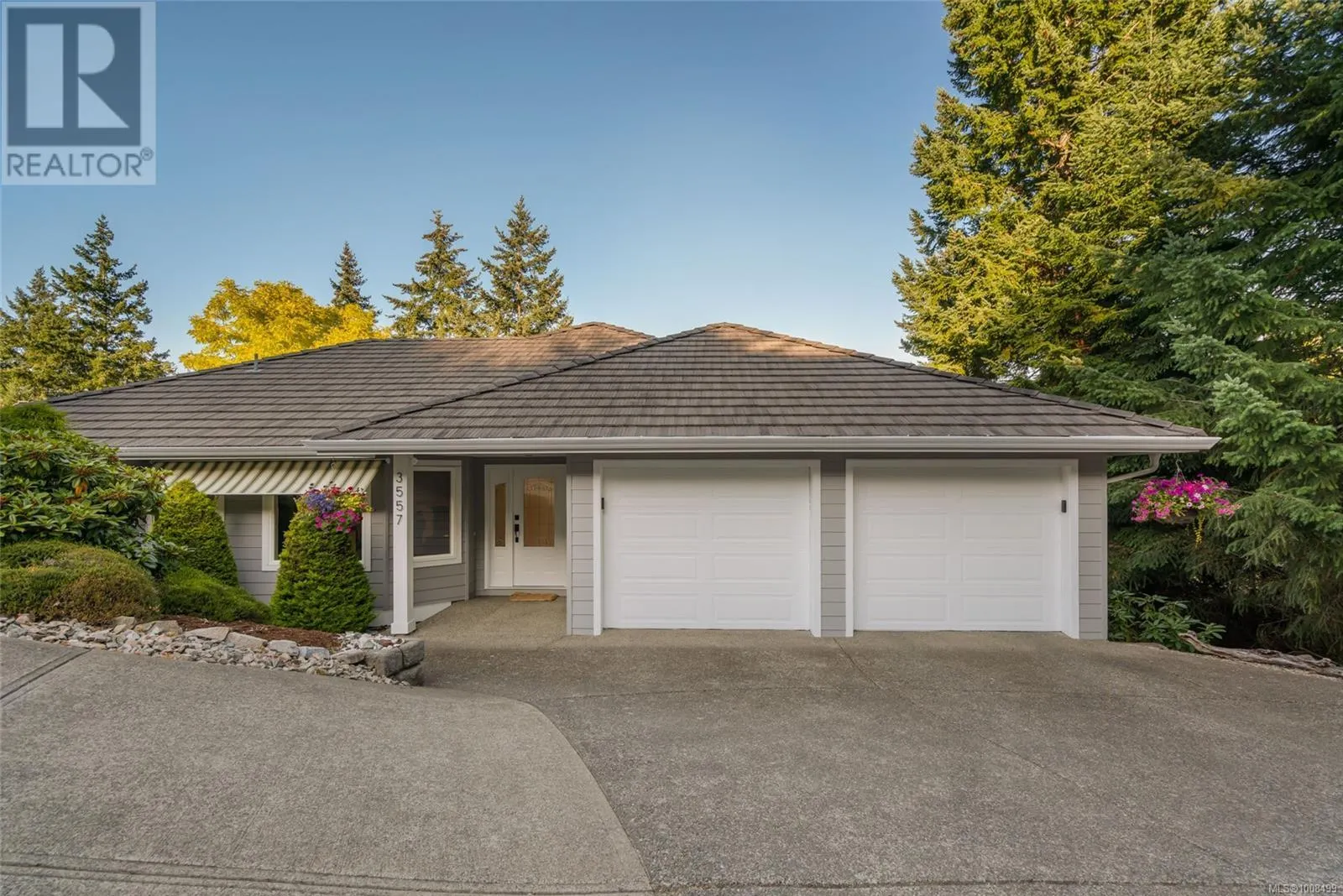 3557 Collingwood Dr