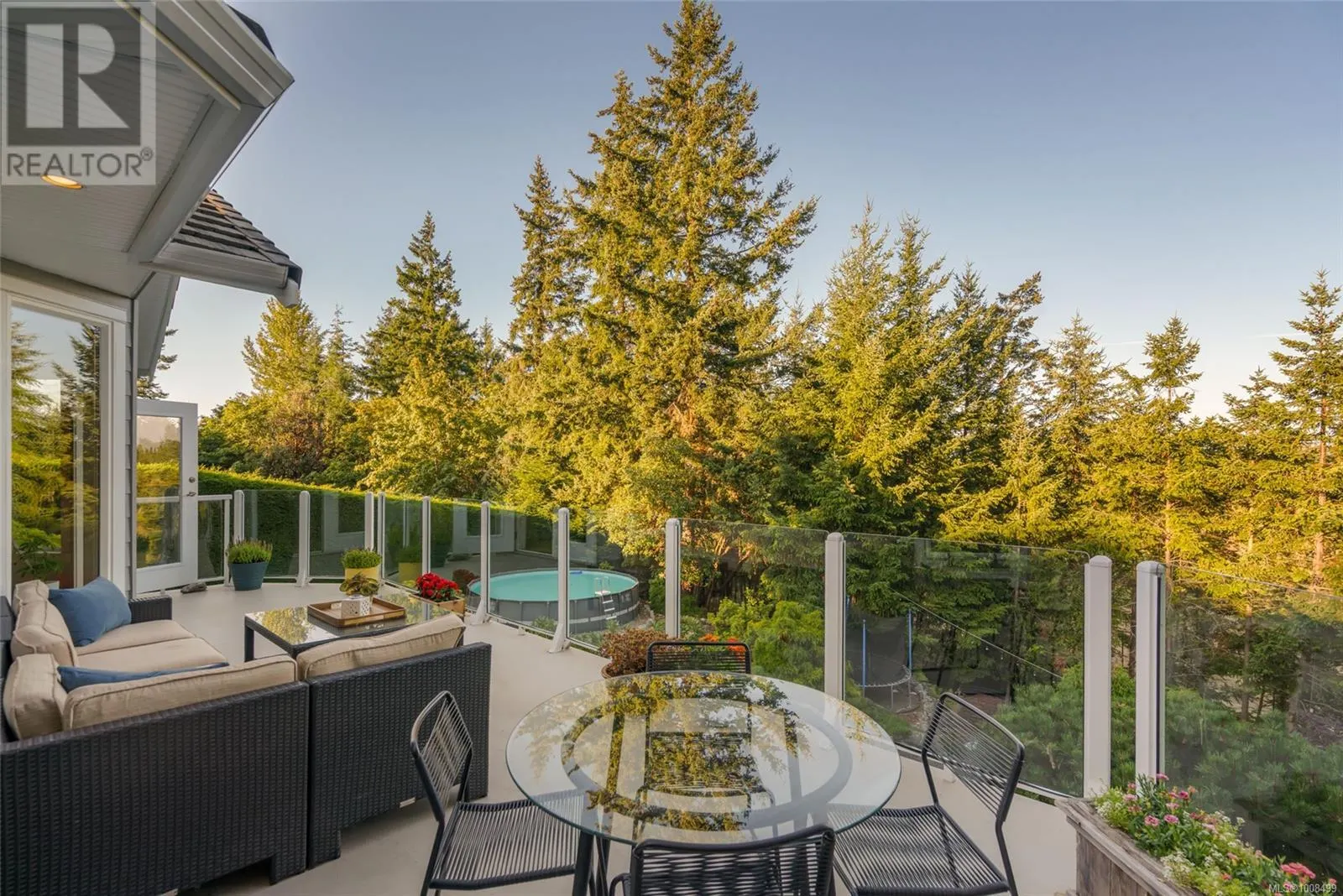 3557 Collingwood Dr