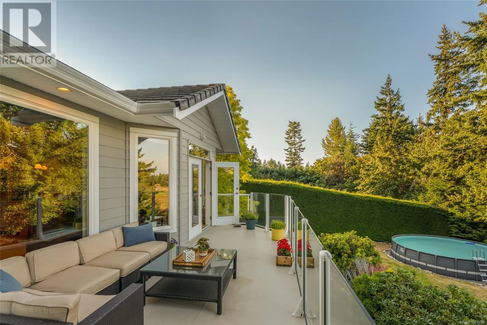 3557 Collingwood Dr