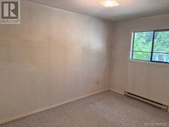 498 Todd Pl
