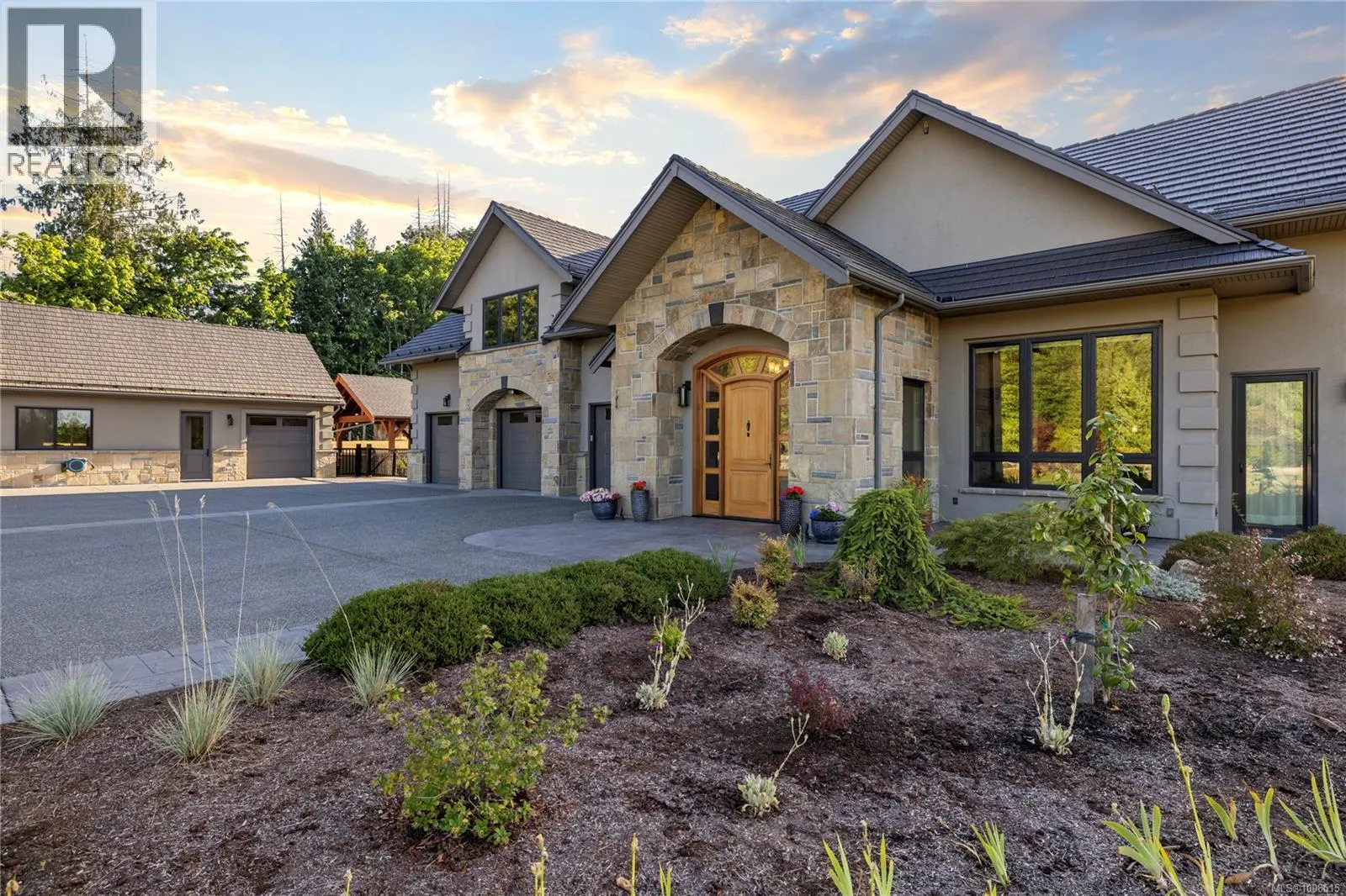 445 Blower Rd
