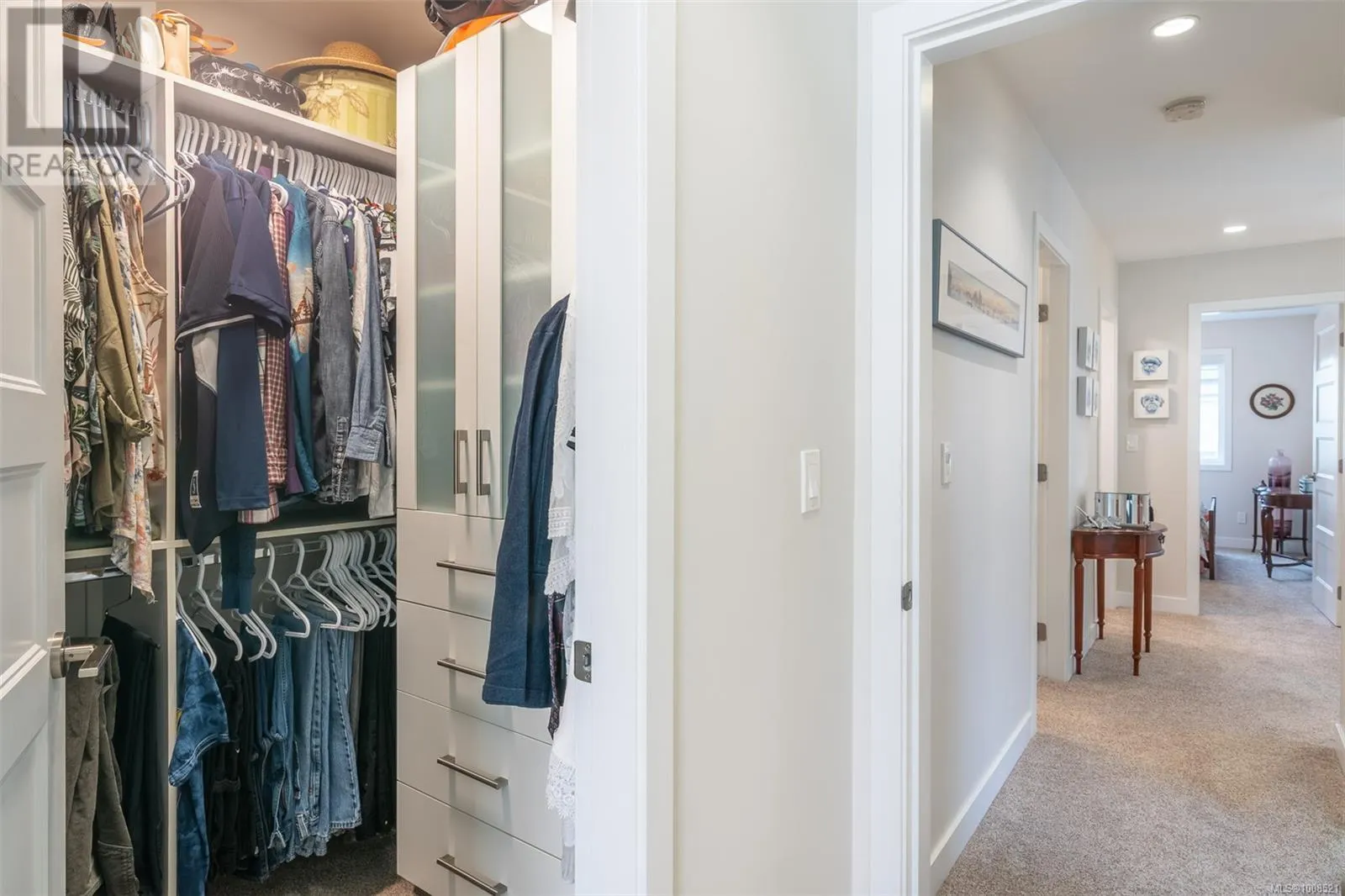 2213 Echo Valley Rise