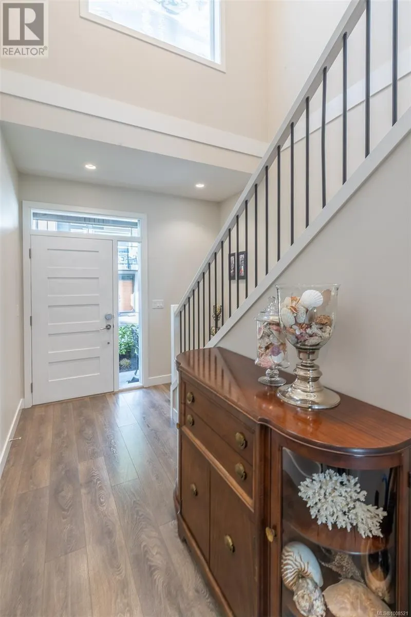 2213 Echo Valley Rise