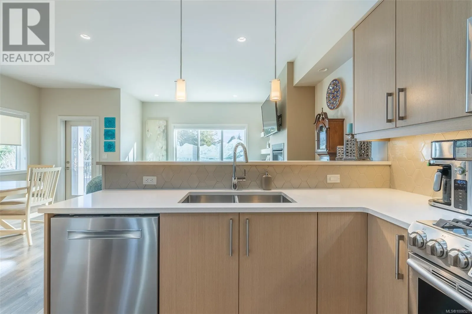 2213 Echo Valley Rise