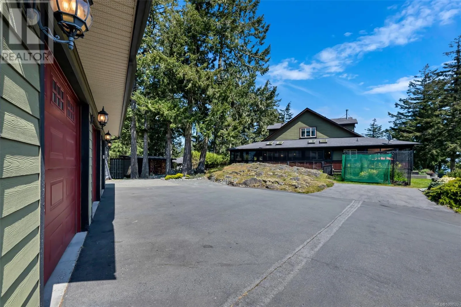 700 Cains Way