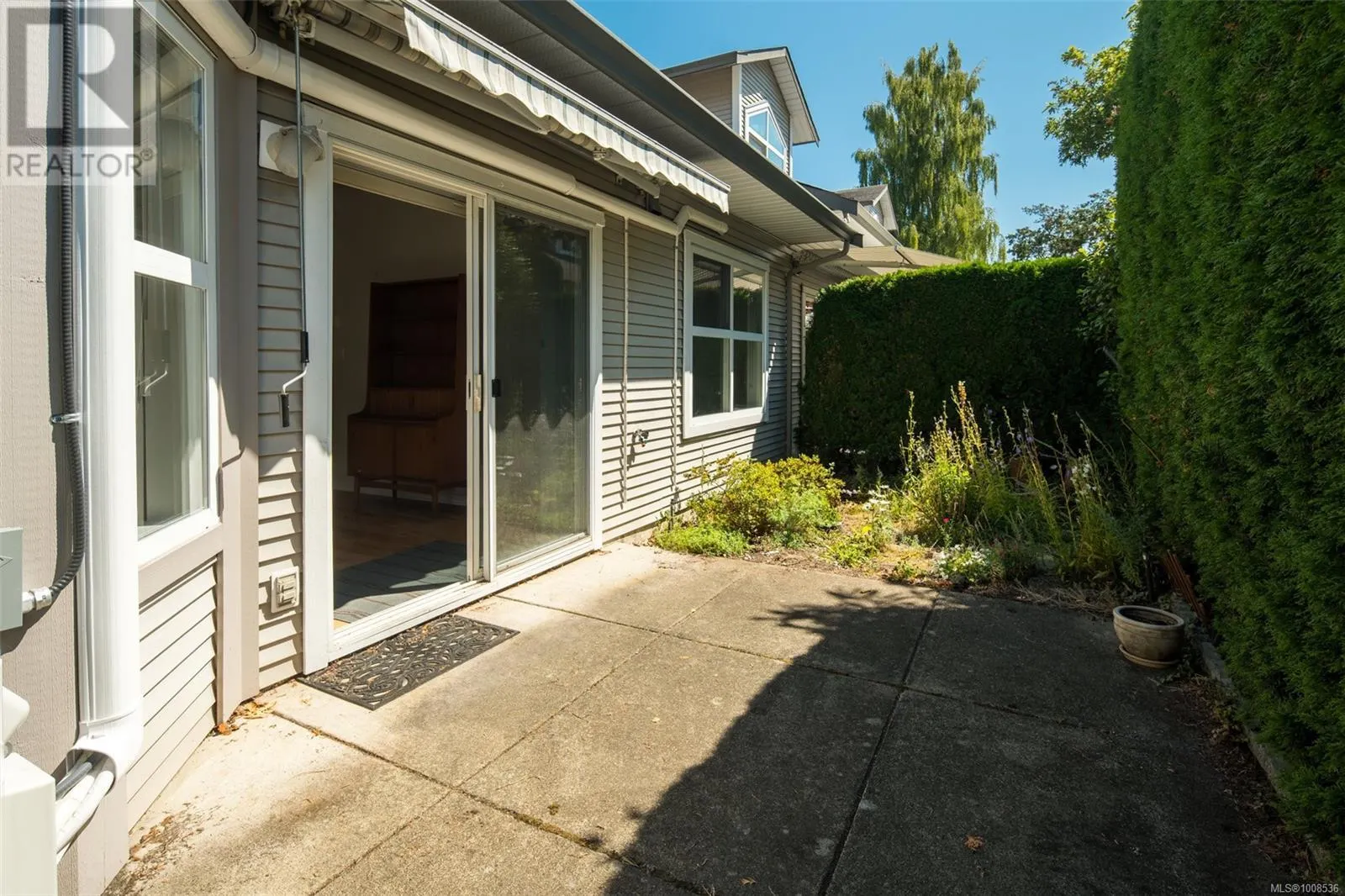 23 3633 Cedar Hill Rd