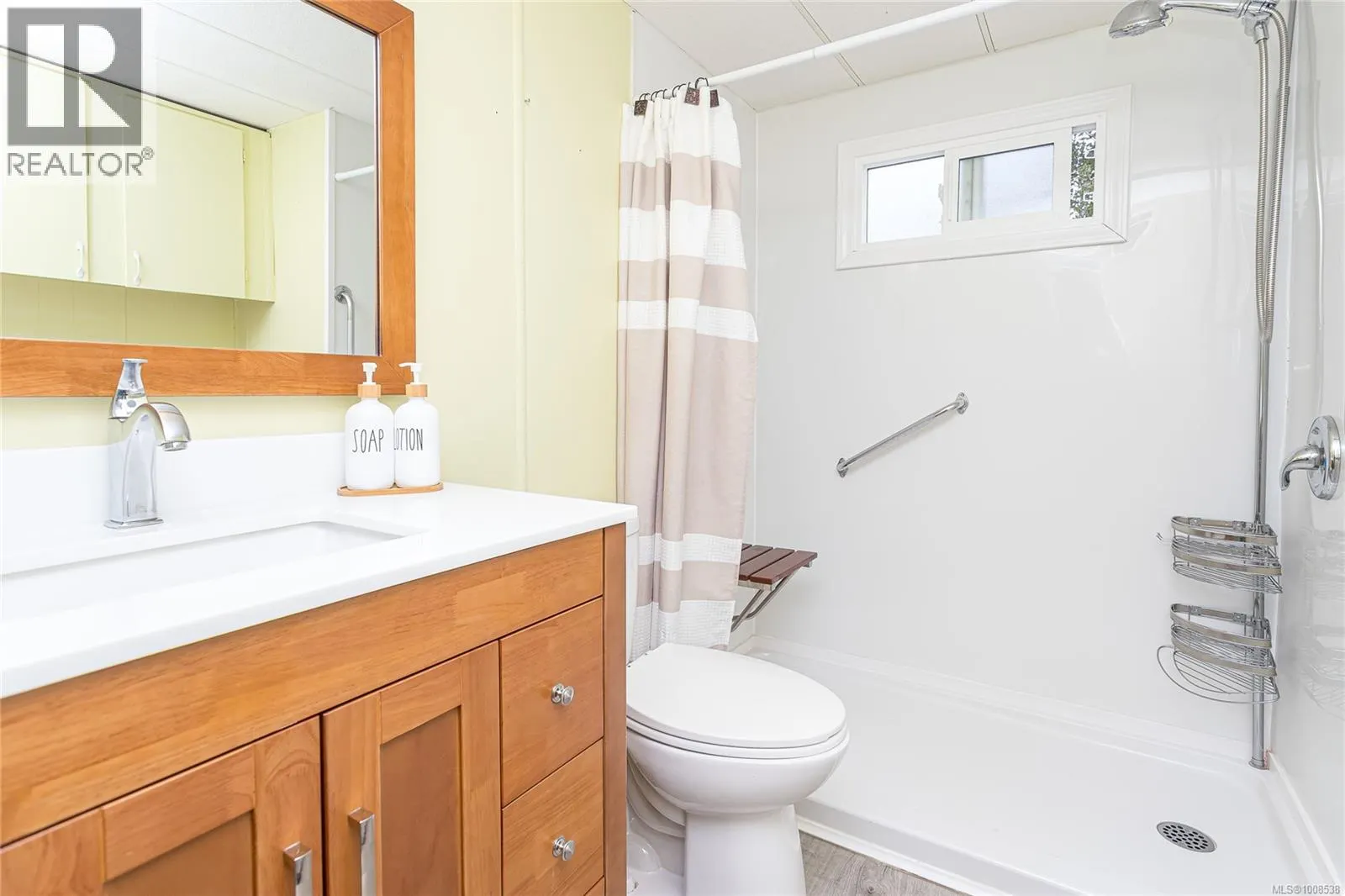 52 10980 Westdowne Rd